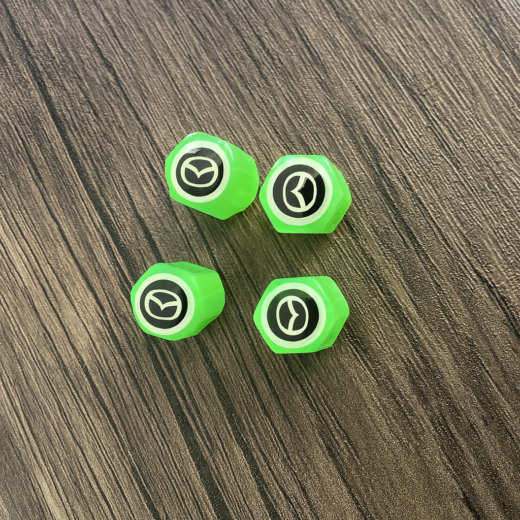 Set 4 Capace Roti Fosforescente cu Sigla